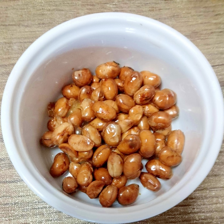 麺つゆを使って簡単に!炒り大豆の甘辛味